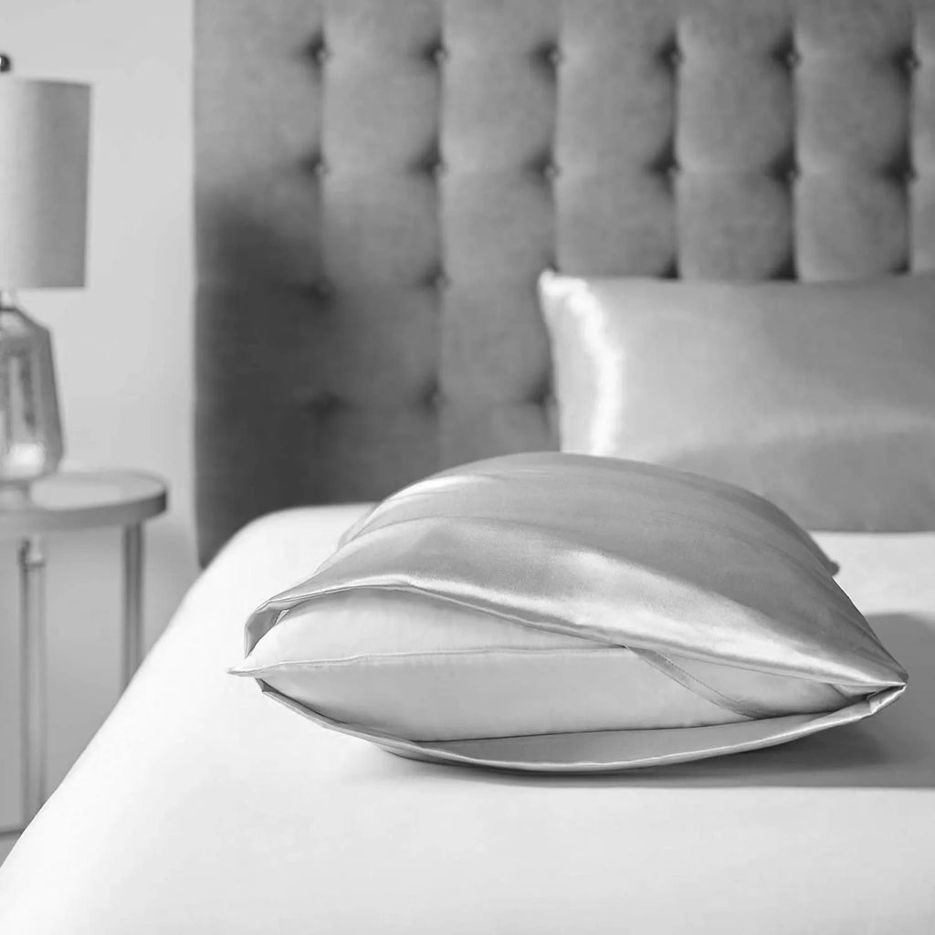 Luxury Satin Pillowcase – Silky Smooth Sleep for Hair & Skin